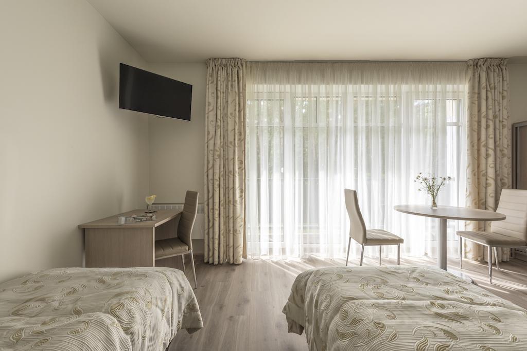 Oro Nida Hotell Eksteriør bilde